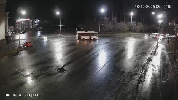 пл. Кирова – ул. Луначарского